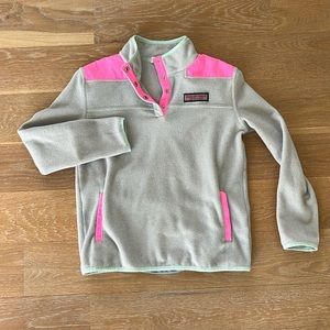 Vineyard Vines girls size LG fleece snap pullover jacket. Grey, neon pink trim.